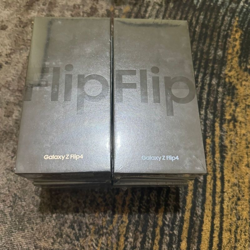 Samsung Z Flip4 Flip 4 5G 8/512 Baru New Segel Bnib Garansi Resmi 1 Tahun