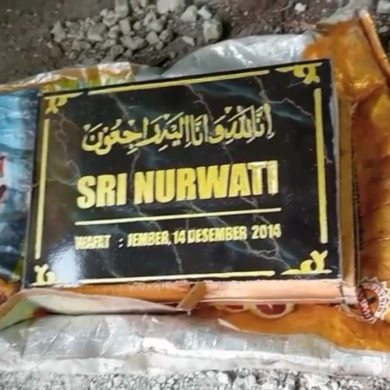 Nisan Keramik+dudukan