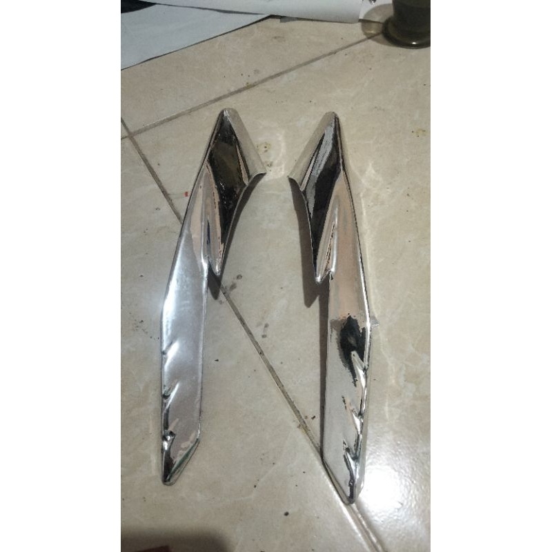 garnish depan. belakang satria fu ( hanya replika original )