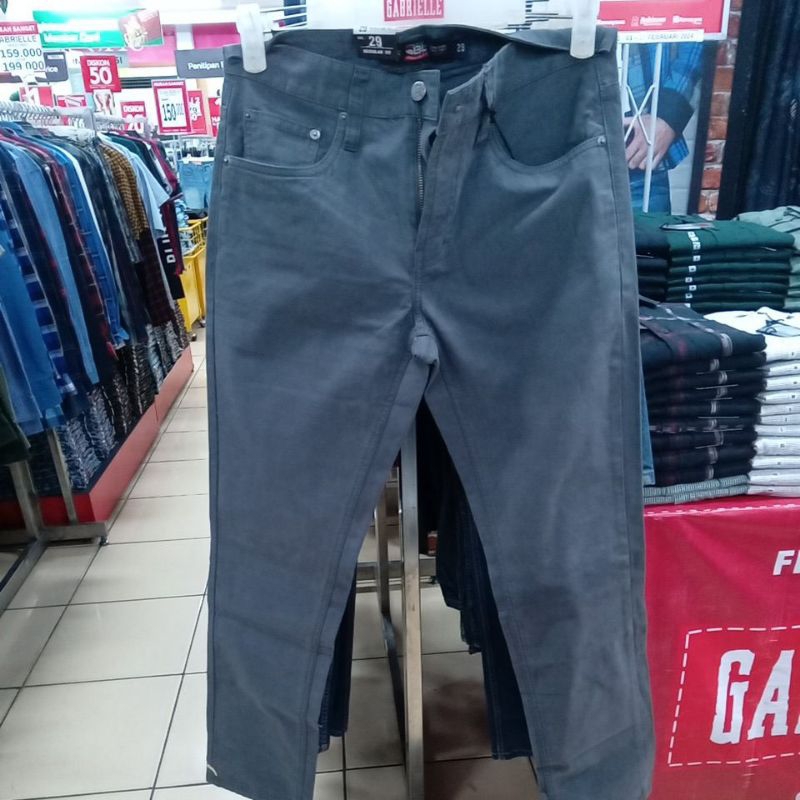 CELANA GABRIELLE CASUAL REGULER