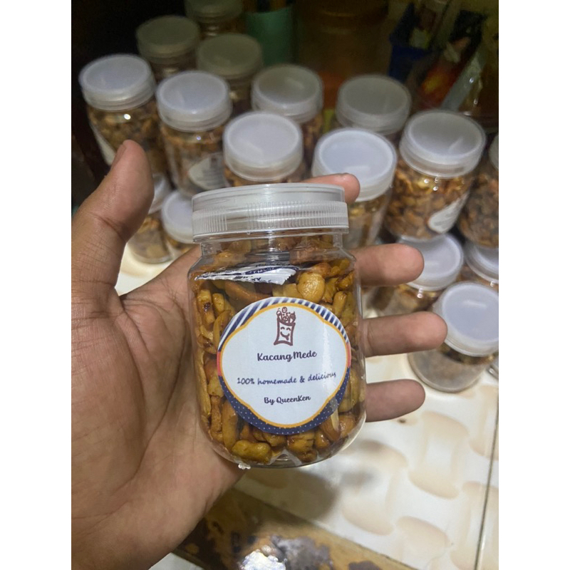 

Kacang Mede Patahan ±110 Gr