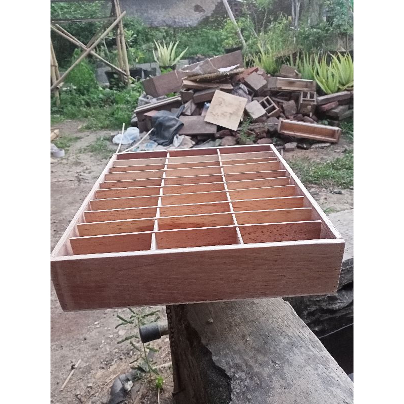 rak hp service isi 30 slot