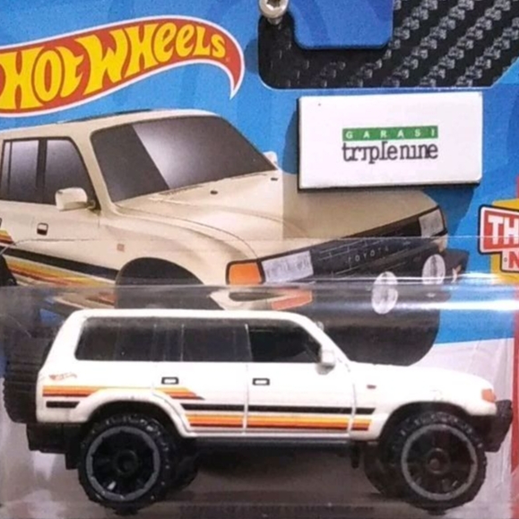 Hot Wheels TOYOTA LAND CRUISER 80