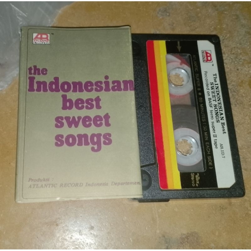 kaset pita:The Indonesian best sweet Songs