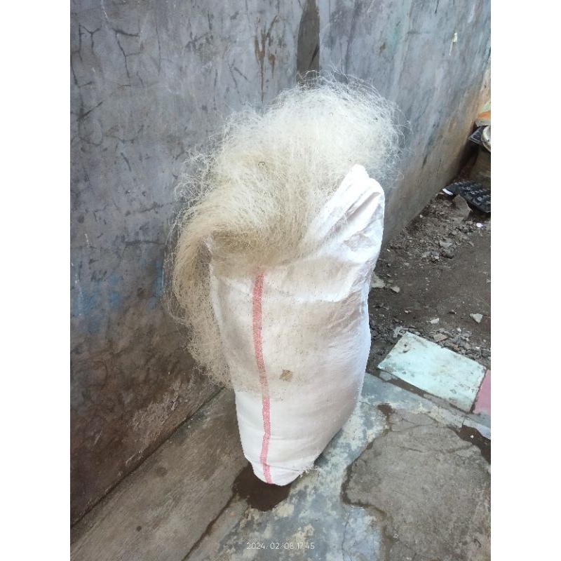 JARING BEKAS NELAYAN BAHAN FILTER KOLAM 1 KG