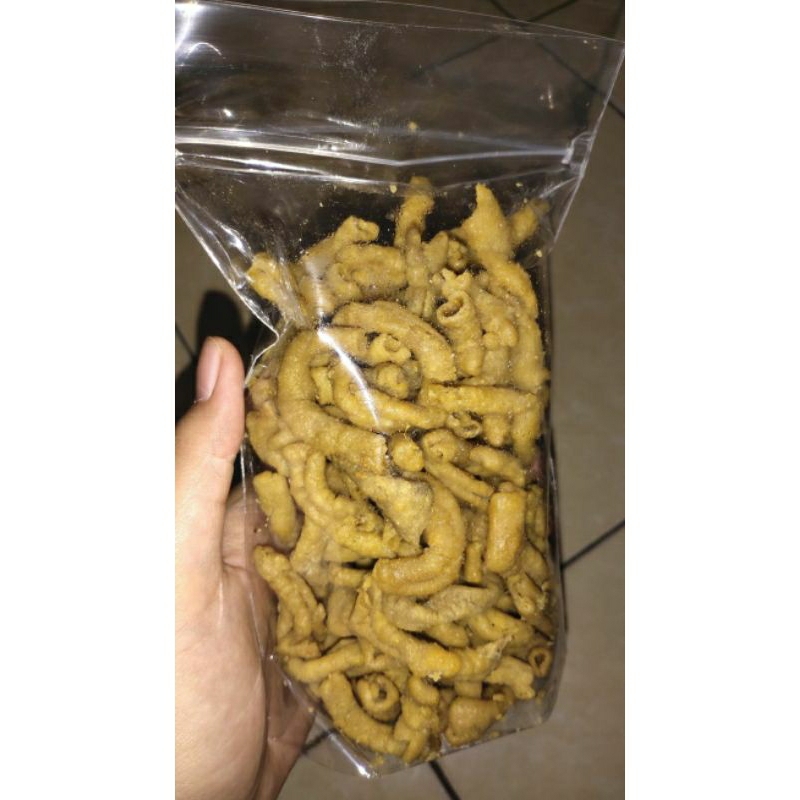 

Riyanstore_ Kripik usus dua varian rasa 200gr