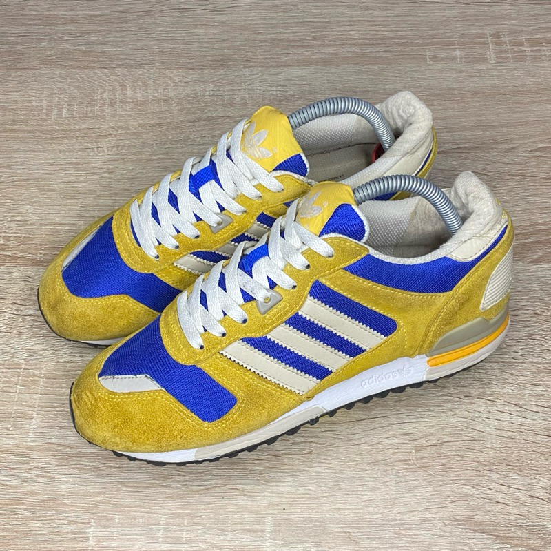 SEPATU SECOND ADD@S ZX 700