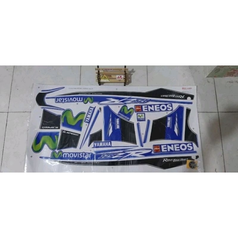 Yamaha 125 ZR stripping stiker sticker biru movistar