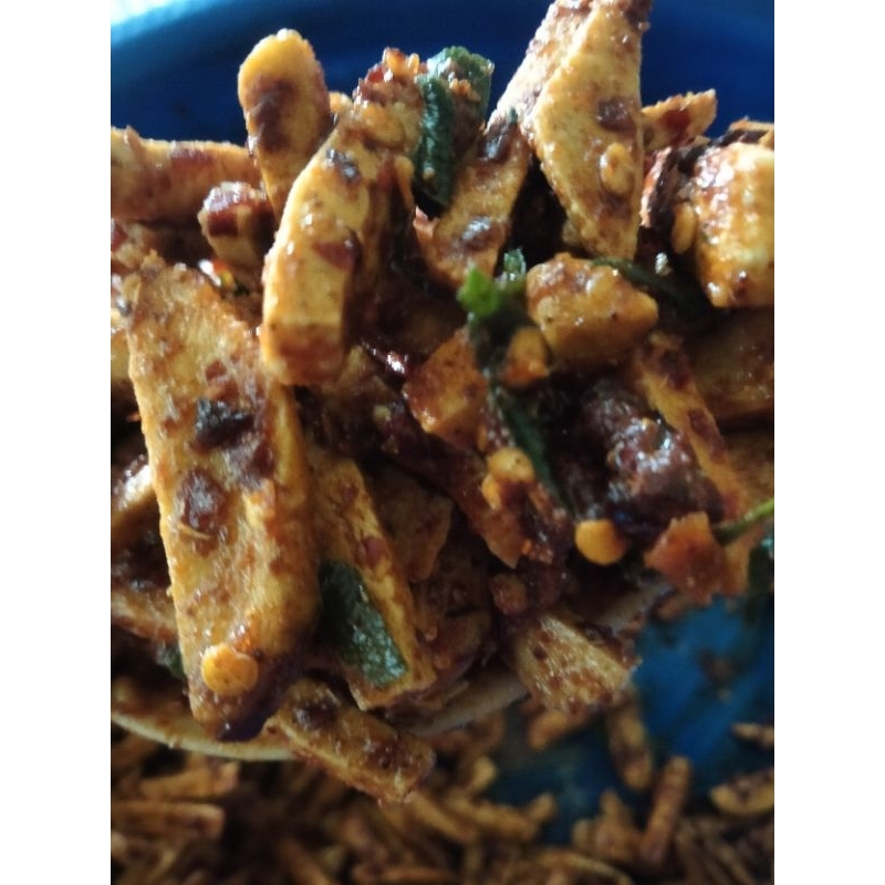 

BASRENG PEDAS DAUN JERUK 500grm