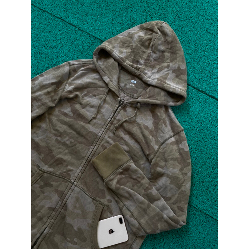 Zh uniqlo camo