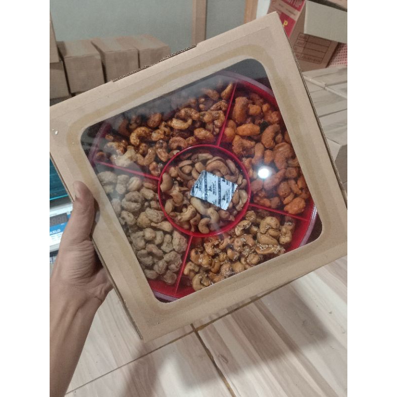 

kacang mede sekat 5 ( 905 ) gram