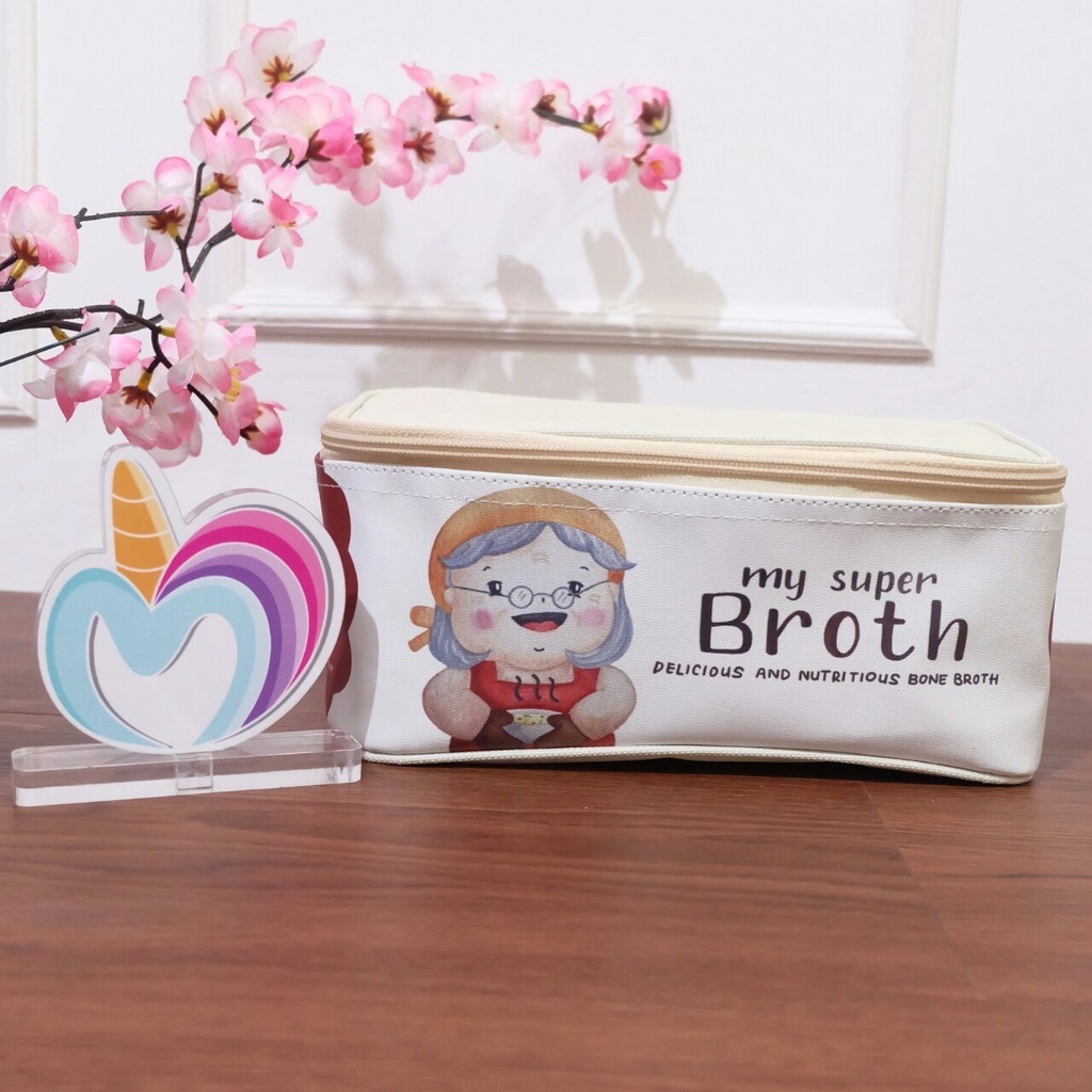 

KOTAK TISU LARA(017) / TAS ULTAH / SOUVENIR PROMOSI / POUCH SKINCARE / AQIQAH / TASYAKURAN / TAS KADO