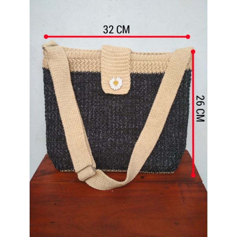 Tas rajut bunga matahari