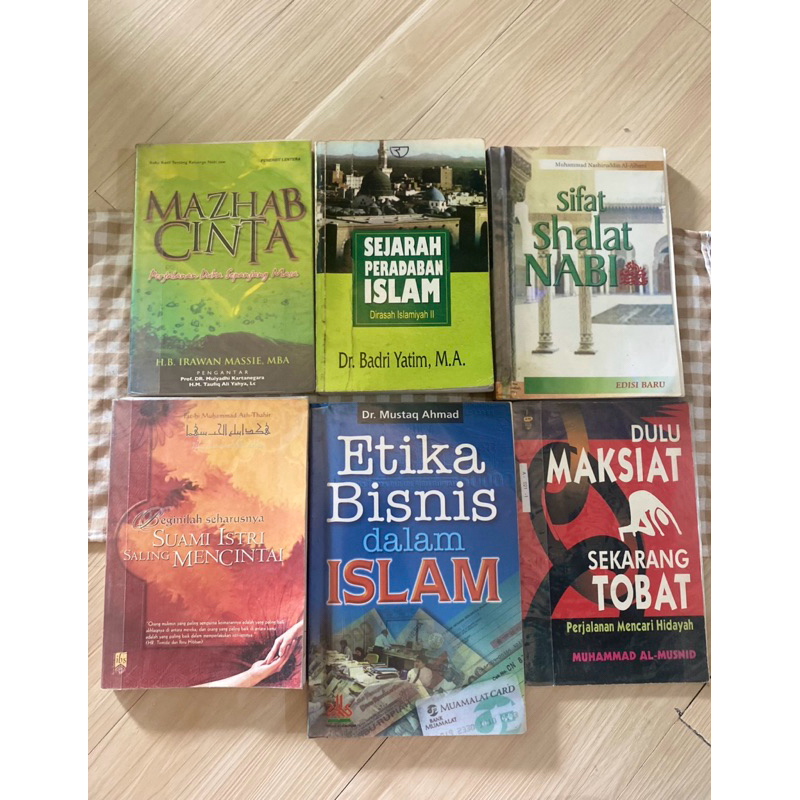 Buku ajaran islam bekas