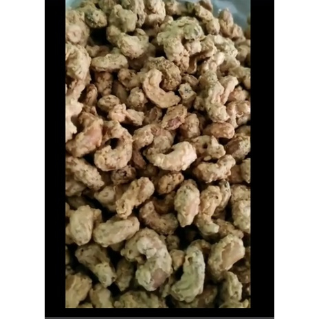 

Kacang Mede Mete Goreng Gurih Lezat Matang Penuh Vitamin & Gizi