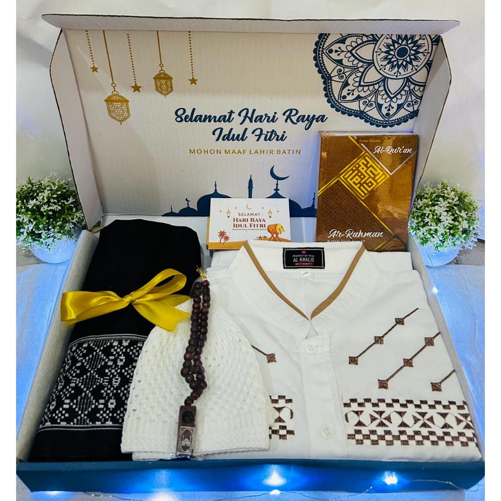 

Hampers Idul Fitri /Hampers Baju Koko/ Hampers Cowok/ Hampers Lebaran