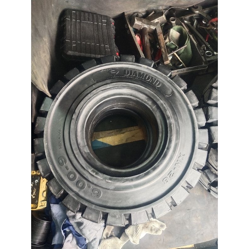 ban forklift ban solid 600-9 merk diamond