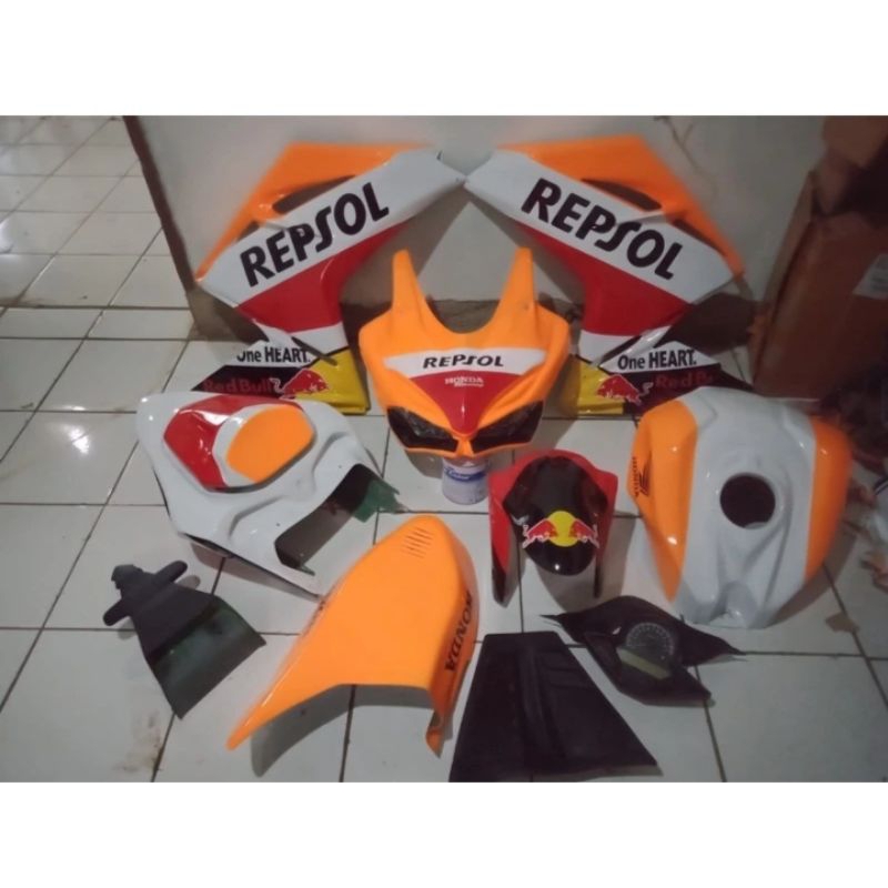 Bodi belakang fairing fullset CBR 150R CBU / CBR 150R lokal k45 model CBR250RR