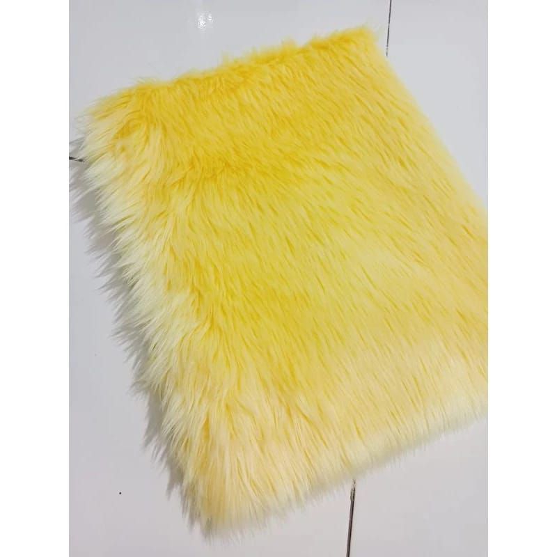 BULU KOREA_BULU RUSSIAN_ TAPLAK MEJA_KARPET BULU_DASHBOARD MOBIL