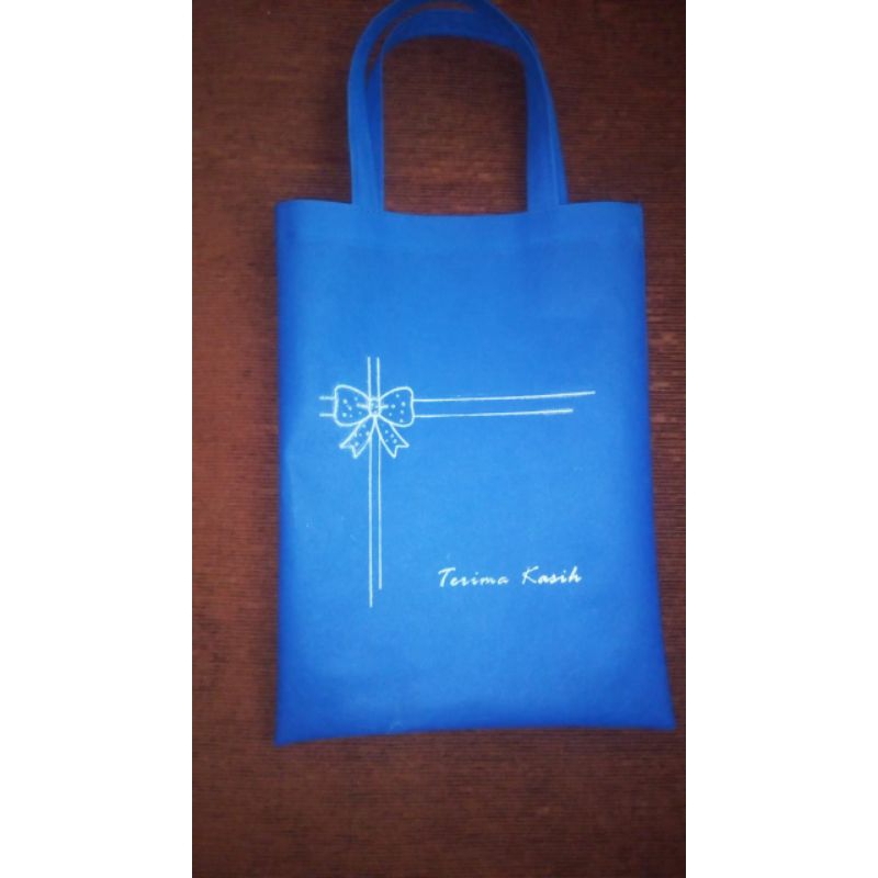 

totebag untuk bingkisan