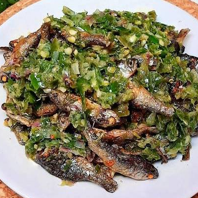 

Ikan Bilis Lado Ijo // Ikan Bilis Cabe Ijo Siap Makan