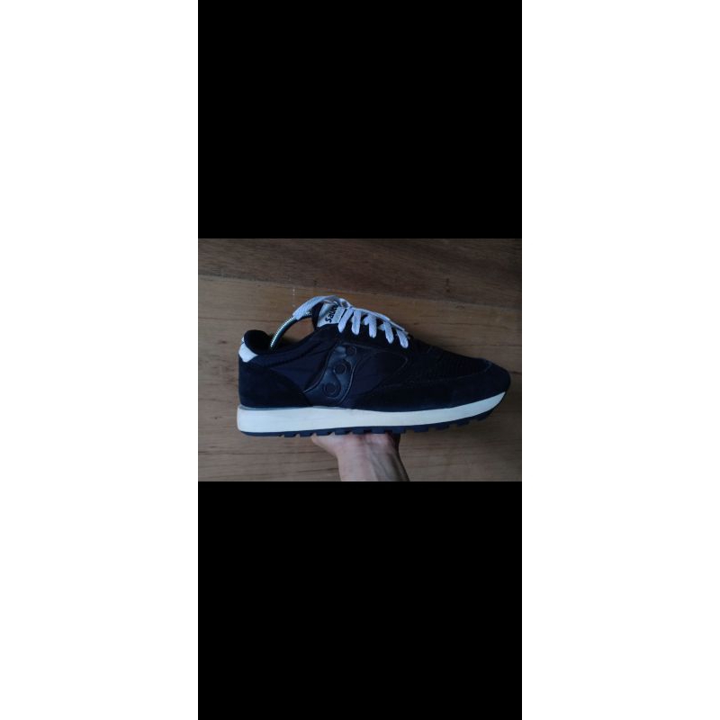 Sepatu saucony jazz