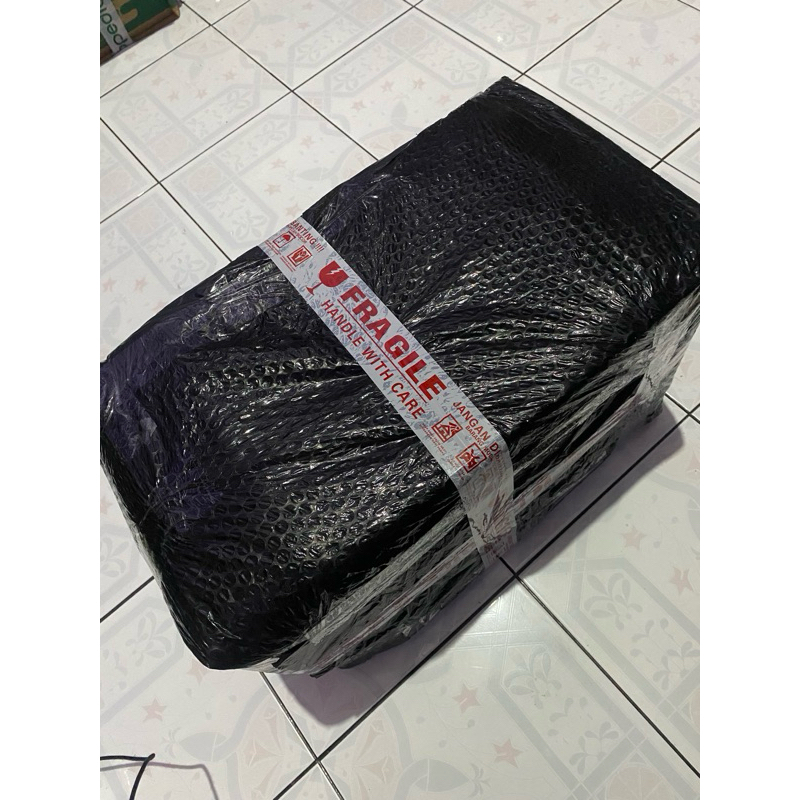 

Box Besar + Bbw (4 KG)