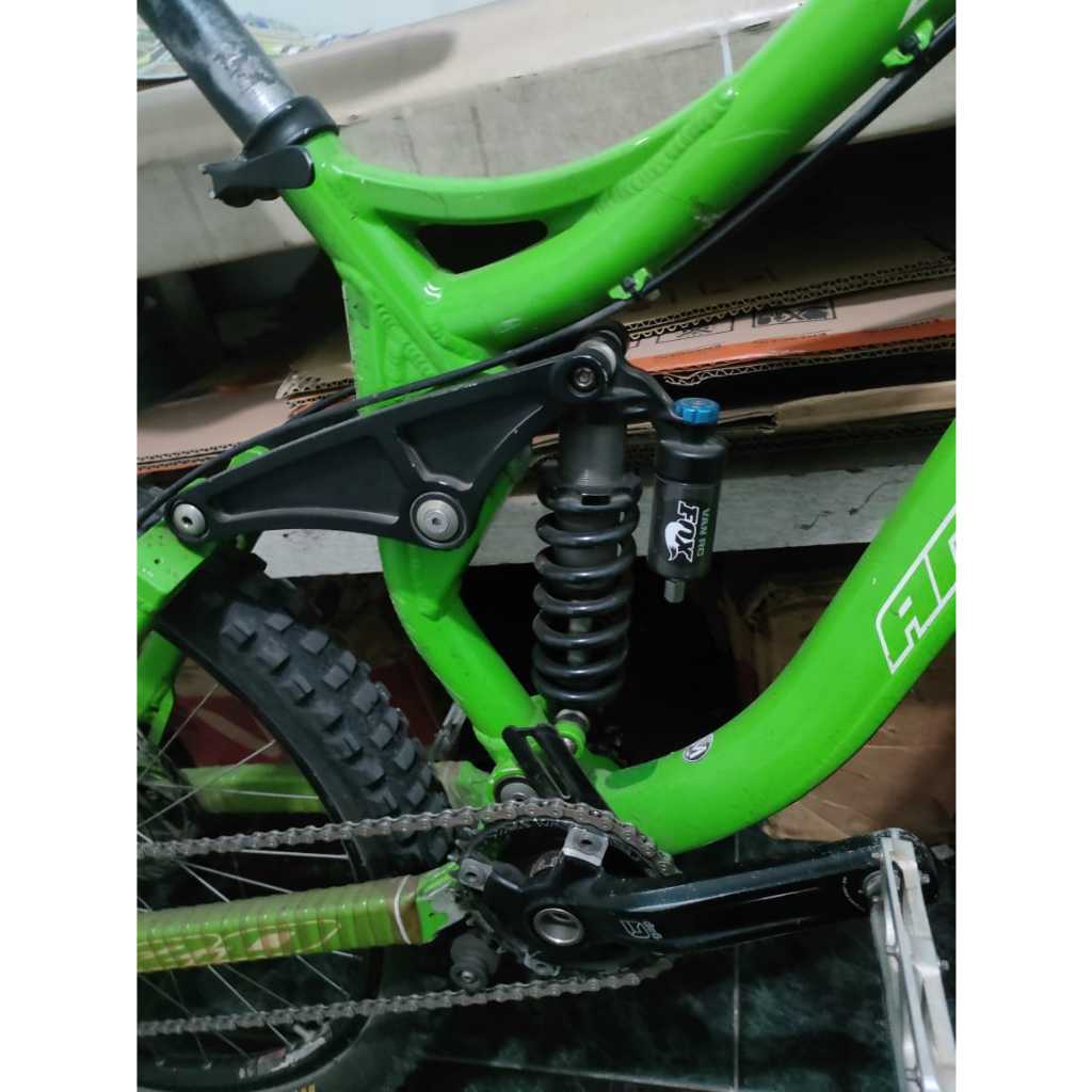 Sepeda Adrenaline FR 2.0