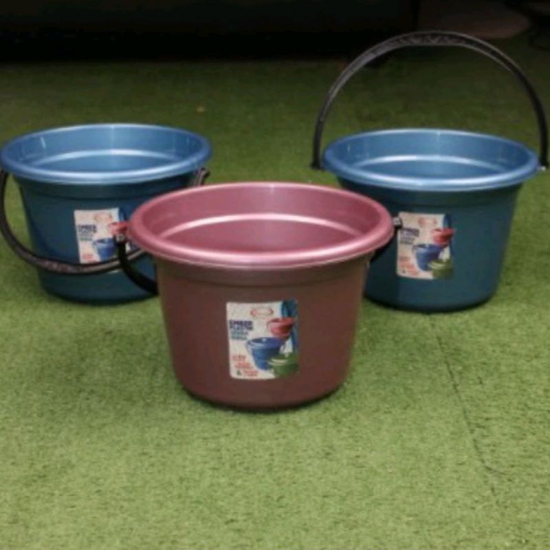 Ember Air / Ember Plastik 1.5 Galon Great / Ember Air Warna Minimalis Tanpa Tutup 6 Liter