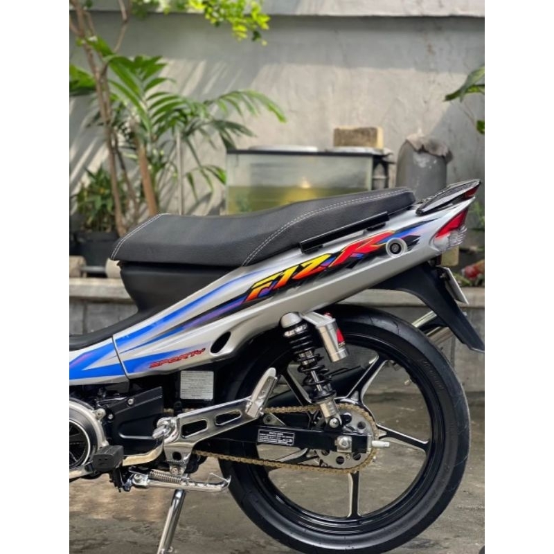 Striping lis sticker standar yamaha Fiz R 2003 sporty silver biru hitam stiker FizR 2003 sporty