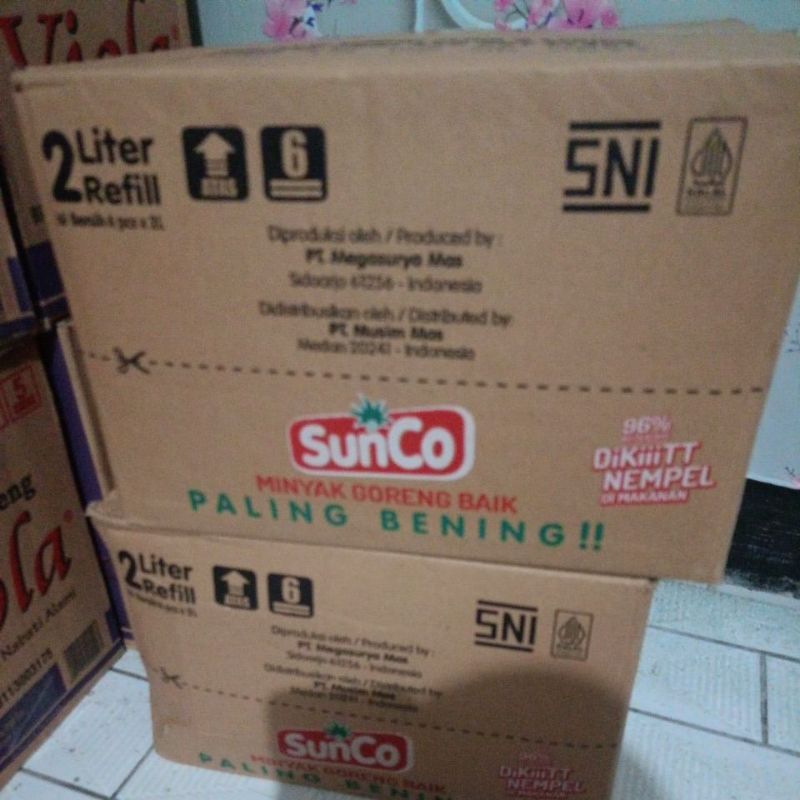 

sunco 2liter /minyak goreng sunco 1dus (2literx6pcs)