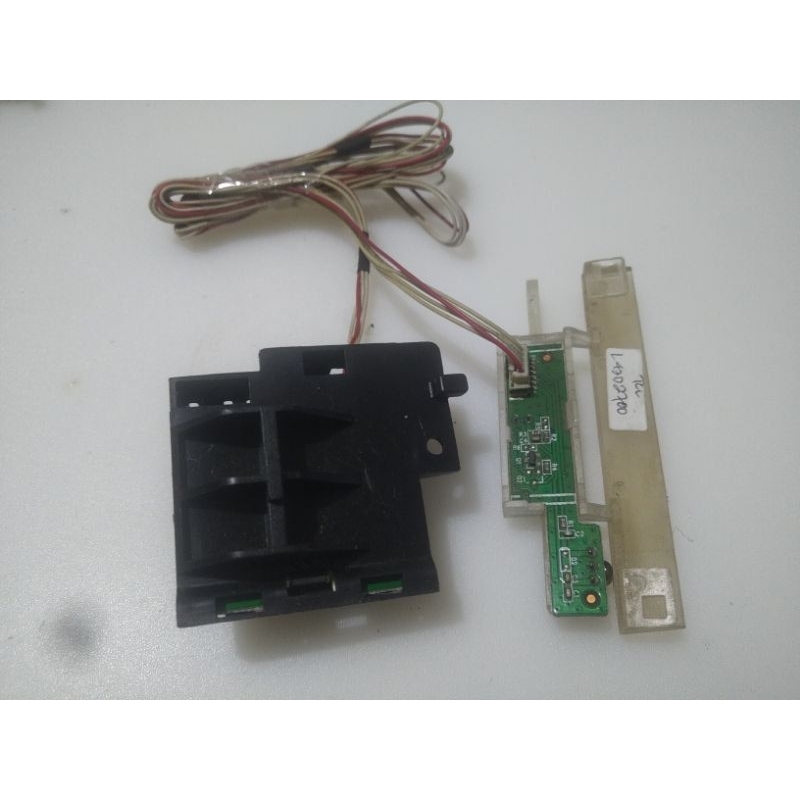 Sensor tv tcl l42d2700