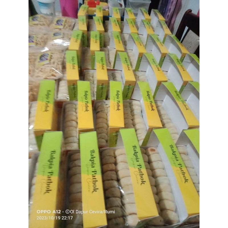 

Bakpia Pathok Enak Dapur Cevira