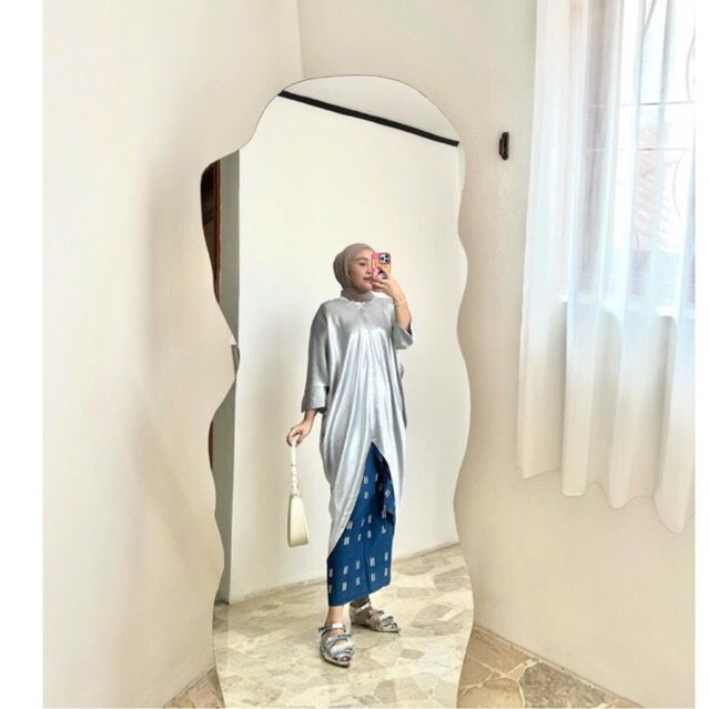 Maya tunik caftan-caftan polos