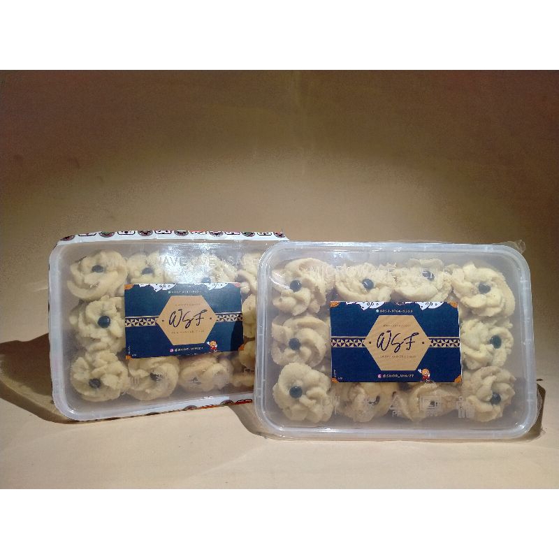 

Hampers lebaran kue kering - Roti Mawar - kue lebaran