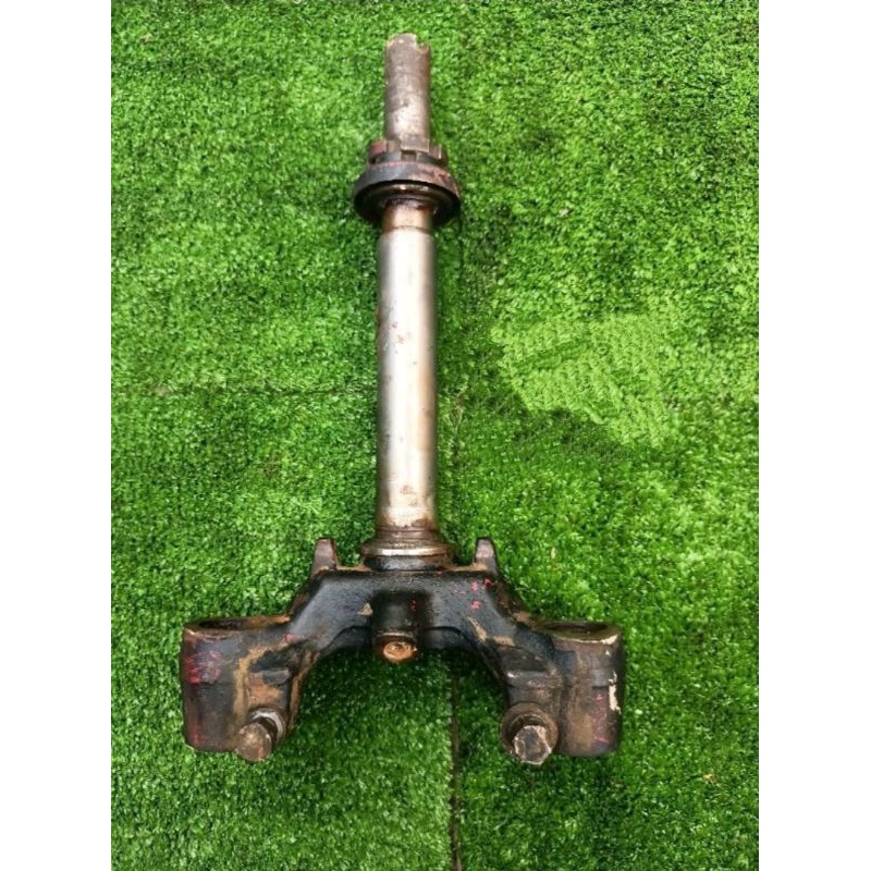 segitiga t skok depan Yamaha Vega lama fiz r