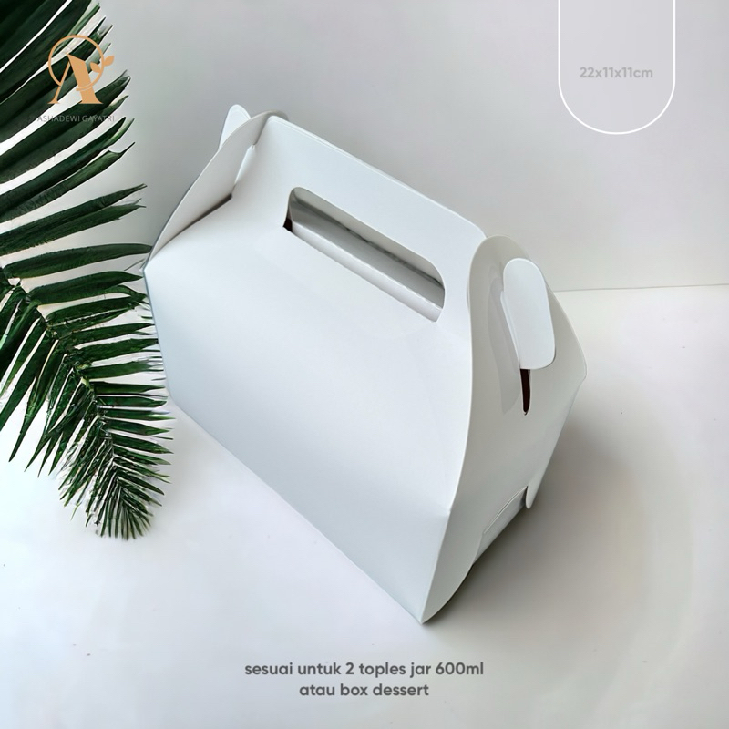

Ashadewi Gayatri - Gable Box Ivory White : 22x11x11 cm / snack box / hampers / box lebaran / box toples kue