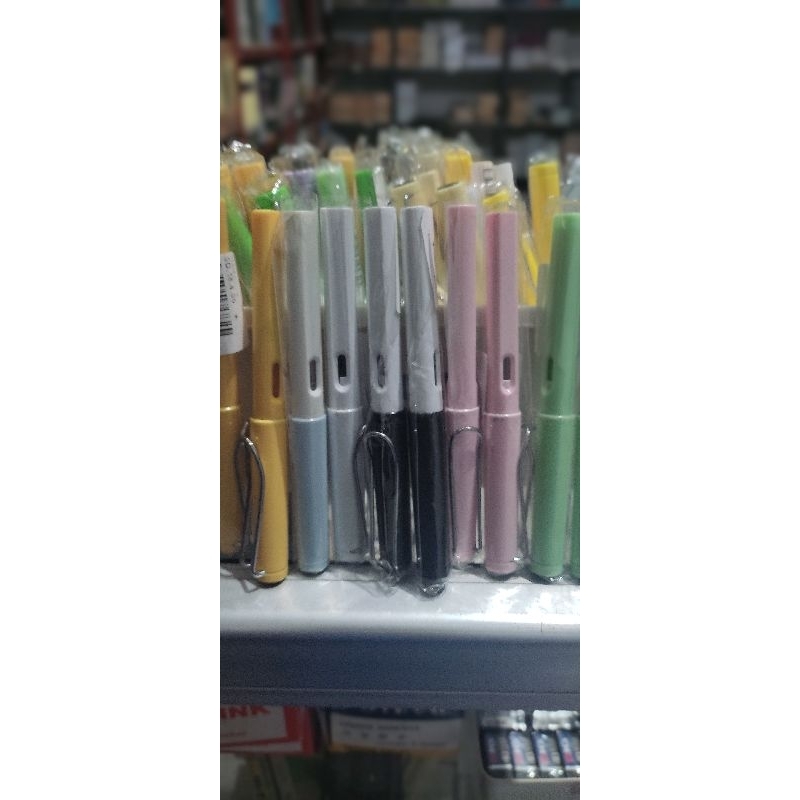 

PENTUL KALIGRAFI/ PULPEN TANDA TANGAN ISI/ FOUNTAIN PEN