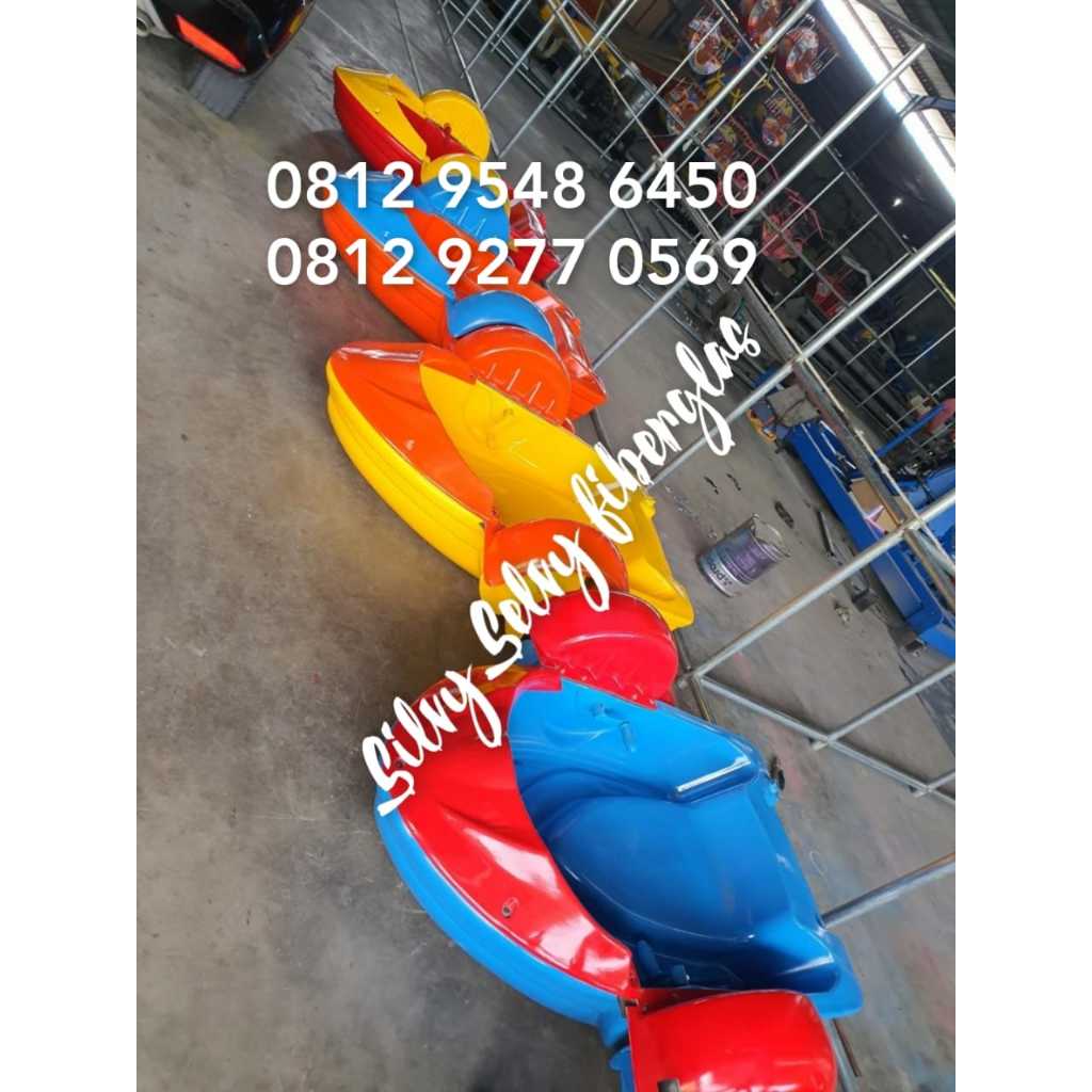 wahana mainan air hand boatt fibergass