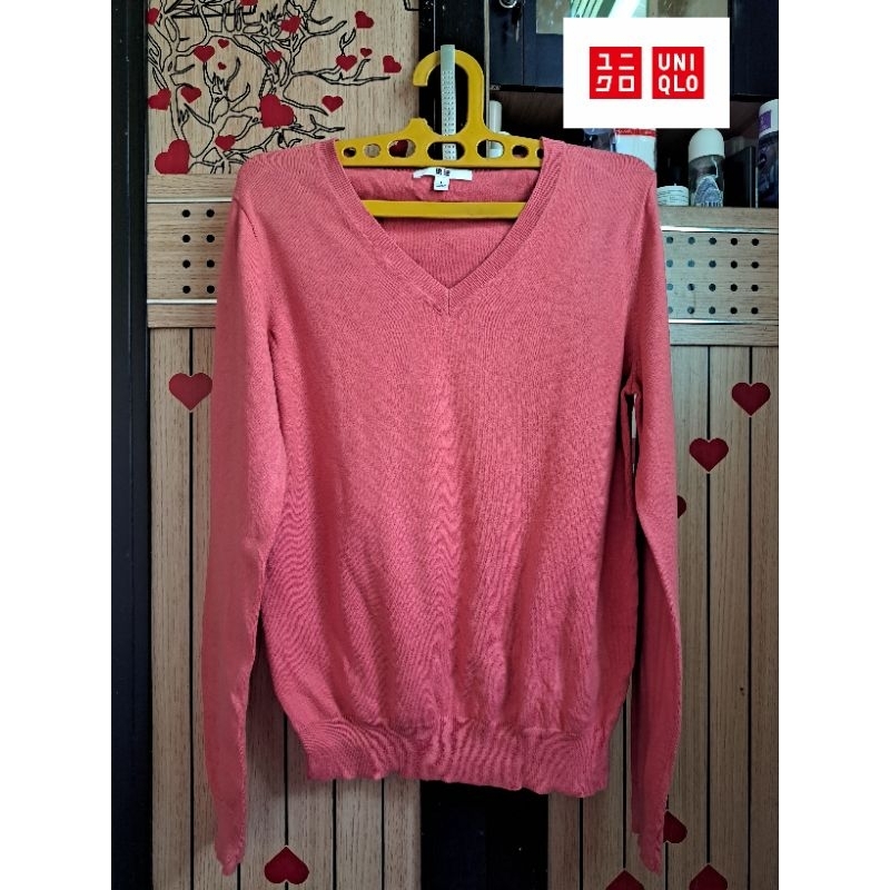 [PRELOVED/THRIFT] UNIQLO ORIGINAL SWEATER SWITER RAJUT KNIT WANITA BRANDED KOREAN STYLE