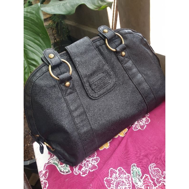 Tote Bag Pre ❤ Aldo Hitam seperti Alma