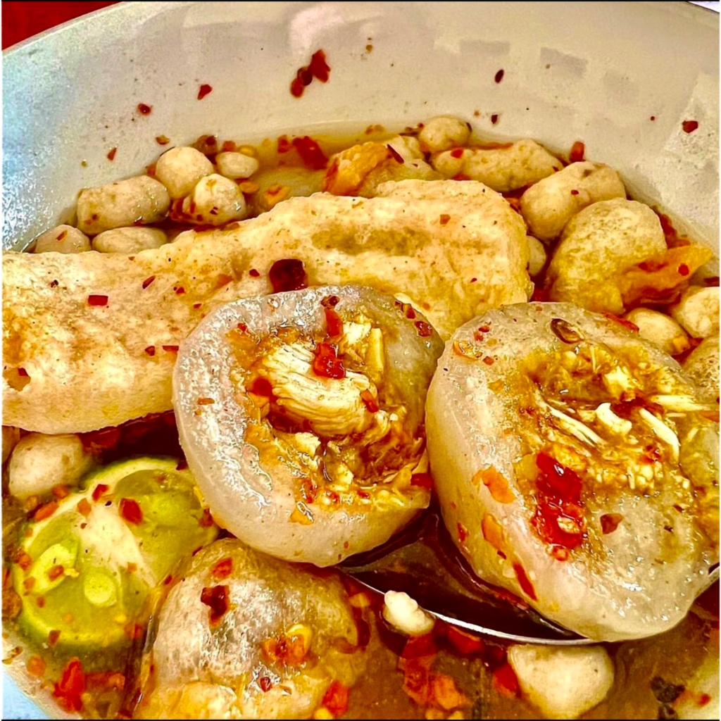 

BASO ACI AYAM SUWIR PEDAS 1 BUNGKUS