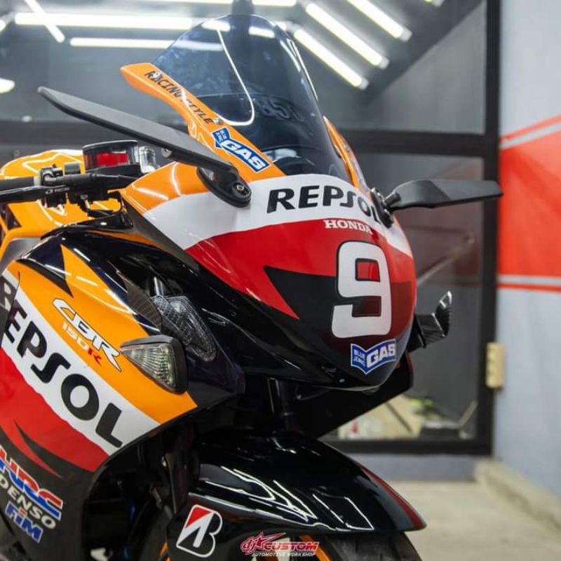 BATOK BALAP CBR 150 DAN CBR 250R CBU (HARGA TERSEBUT POLOSAN BUKAN REPSOL)