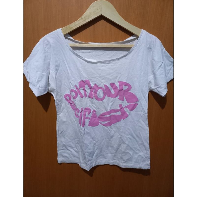 Preloved kaos sabrina dewasa