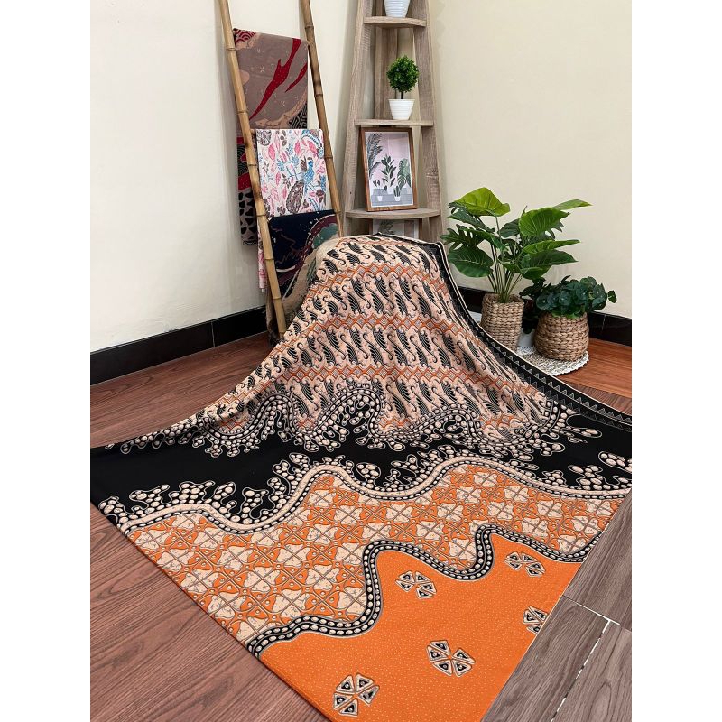 15 Batik Motif Terbaru / Batik Solo / Batik sragen / batik cap / batik tulis / batik sogan / batik s