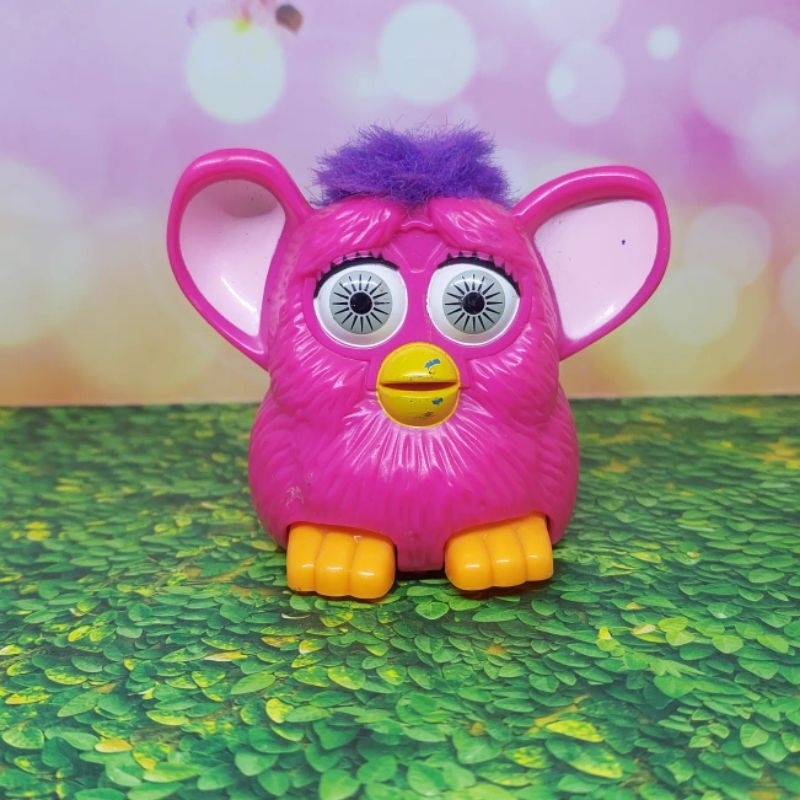 Furby connect McDonalds's Happy Meal Burung Hantu McD