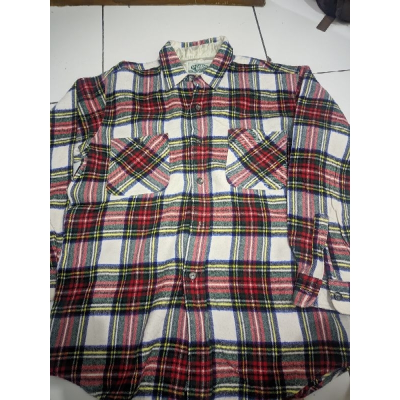 Kemeja flannel tebal