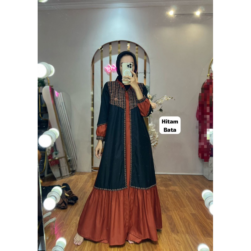 KUSUMA DRESS                                                         MISLOLY