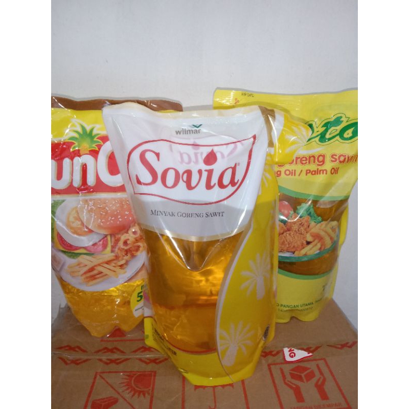 

Minyak goreng 2 liter Sunco Sovia Resto minyak goreng berkualitas murah