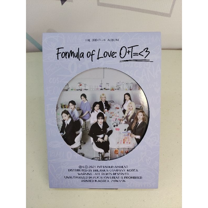 Album TWICE FORMULA OF LOVE